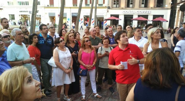 Más de 70 personas recuerdan a Teodoro Reding en las calles de Málaga