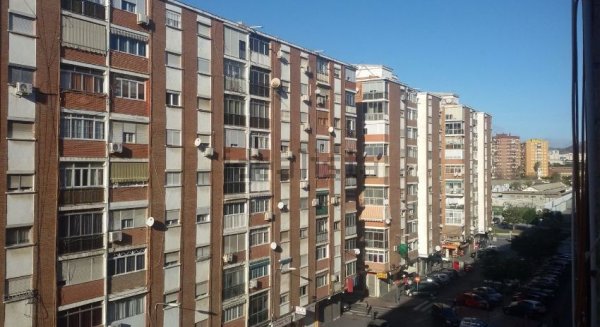 El Ayuntamiento de Málaga inicia la renovación del drenaje de Dos Hermanas