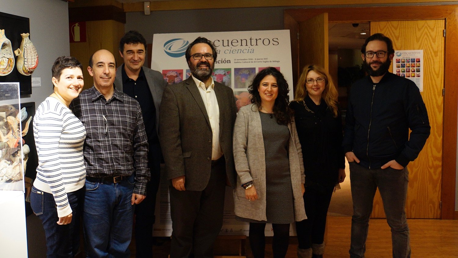 El ciclo 'Encuentros con la Ciencia' obtiene el premio de divulgación científica Jose María Savirón