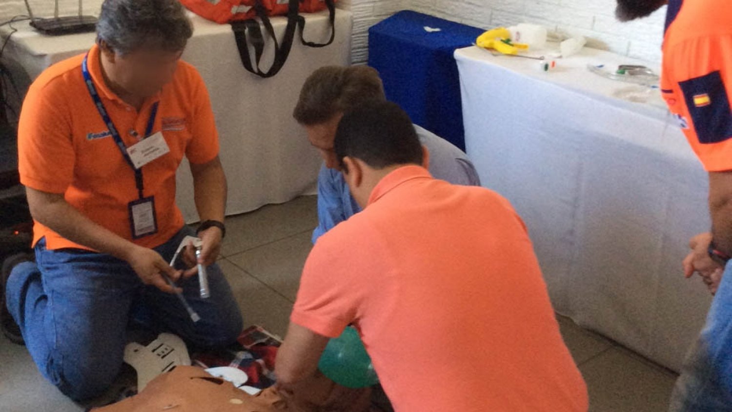 Una delegación del 061 desplazada a El Salvador formará a instructores