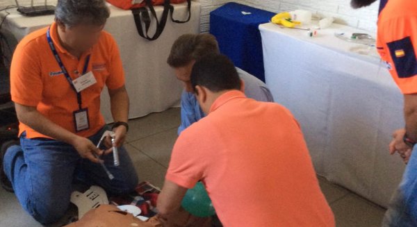 Una delegación del 061 desplazada a El Salvador formará a instructores