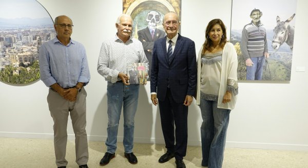 La Sala Moreno Villa acoge la exposición “Retratos y Personajes” del colectivo 'Nosotros'