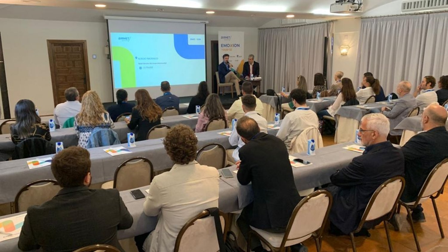 Andalucía se promociona entre agencias de viajes independientes en unas jornadas profesionales del Grupo AIRMET