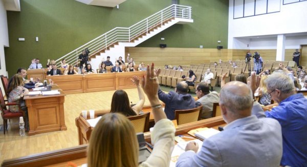 El Ayuntamiento de Torremolinos aprueba medidas excepcionales para reducir el pago a proveedores