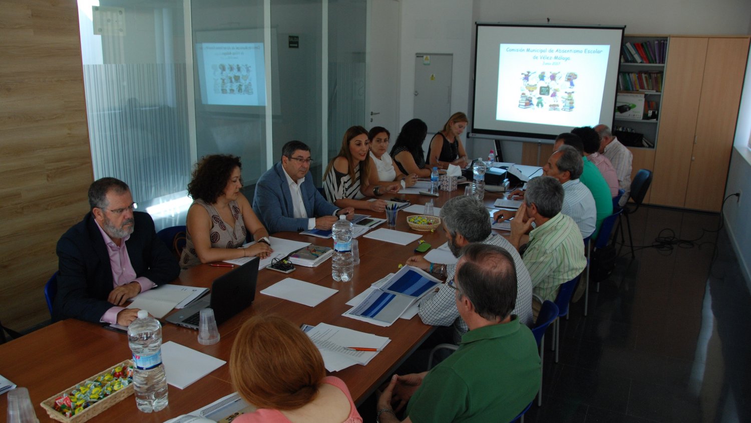 Vélez-Málaga reduce el absentismo escolar durante el último curso