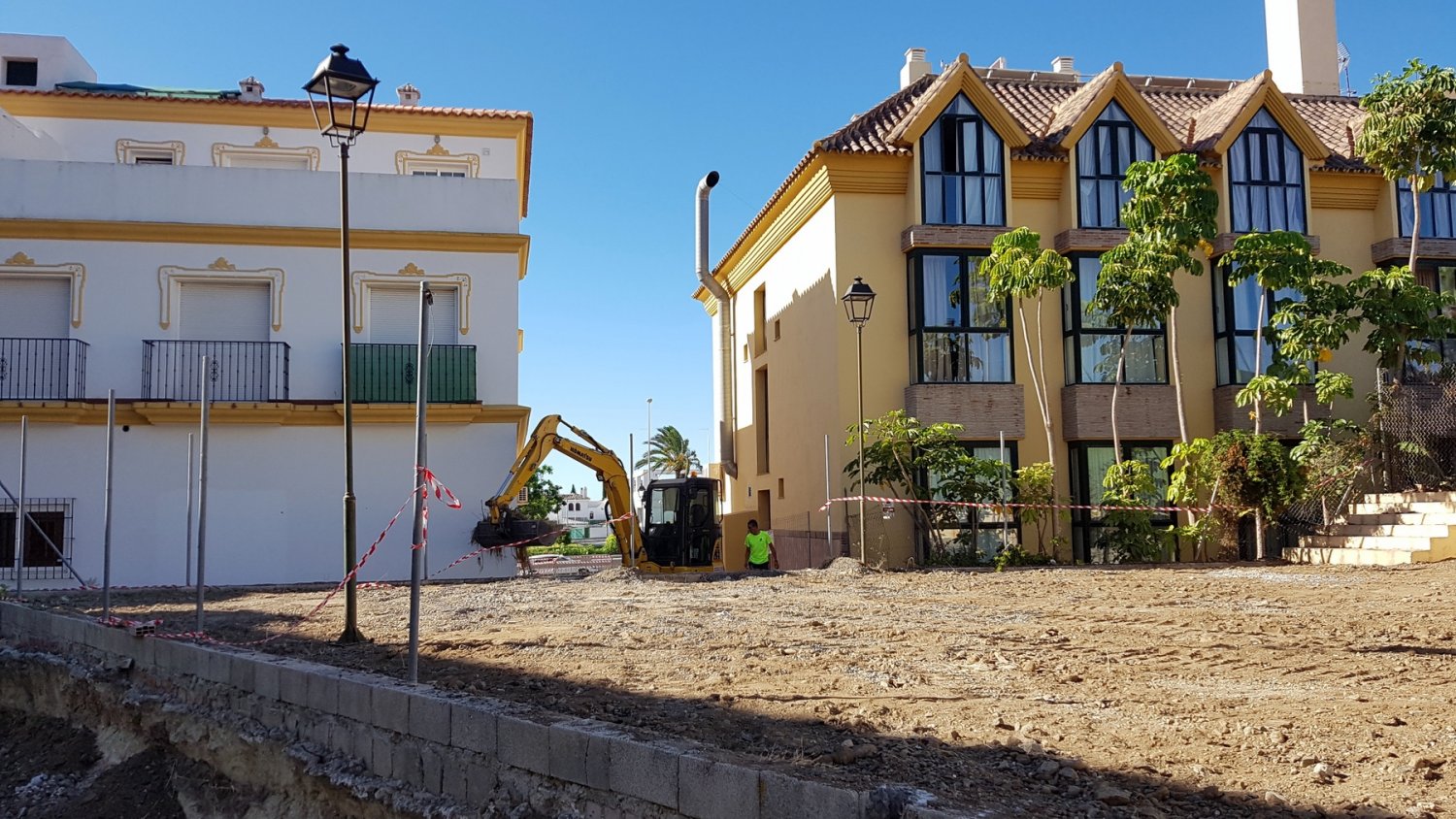Estepona inicia las obras de ampliación del polideportivo municipal de Cancelada