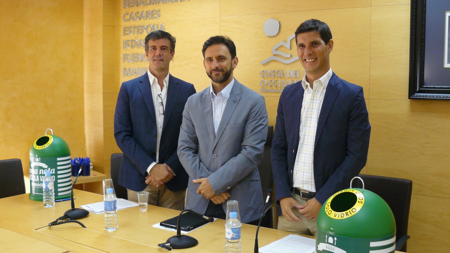 La Mancomunidad y Ecovidrio ponen en marcha un plan integral para incrementar el reciclado de vidrio
