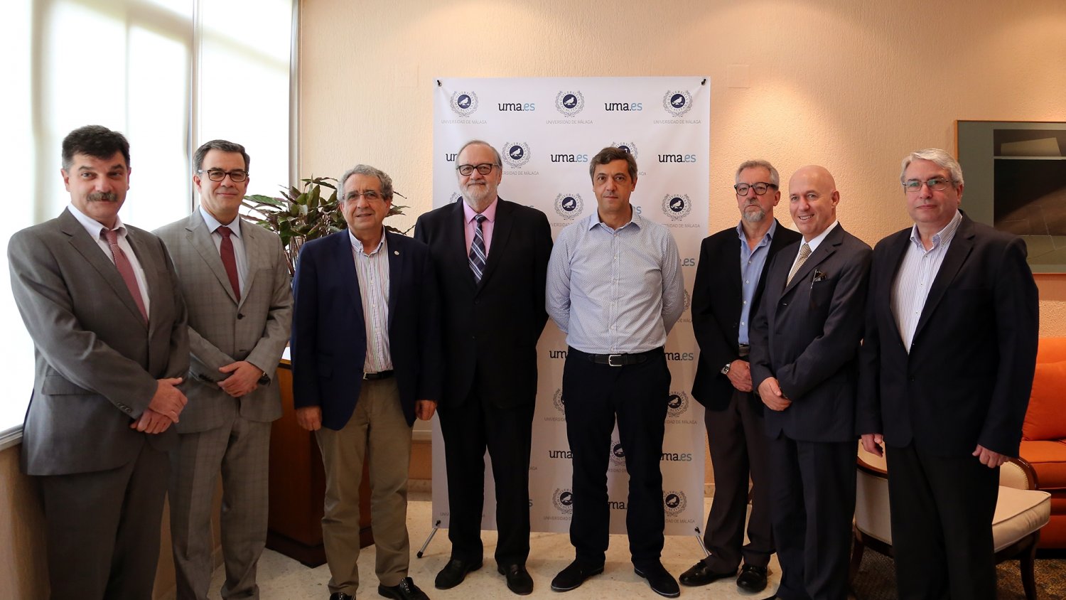 Firmado un convenio de cooperación académica con la universidad chilena de Santo Tomás