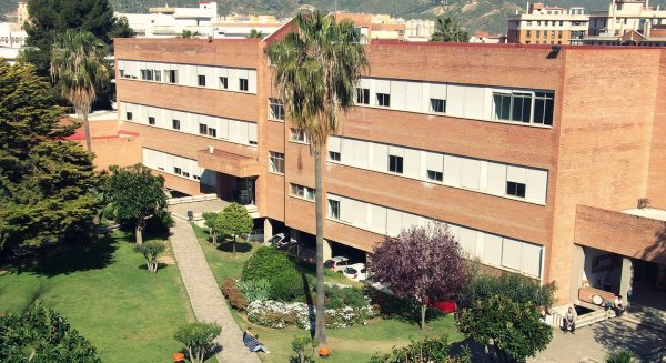 UMA.- Económicas entrega un total de 83 distinciones a sus alumnos más destacados