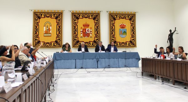 El Pleno de Estepona aprueba ofrecer una nueva parcela a la Junta de Andalucía para el Palacio de Justicia