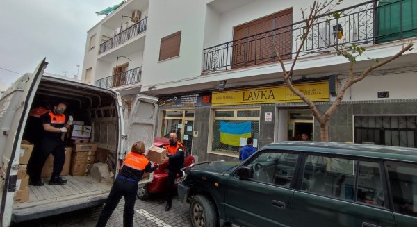 El Ayuntamiento de Estepona presta ayuda a 592 personas de nacionalidad ucraniana