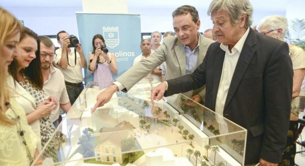 Torremolinos presenta el proyecto de peatonalización de la plaza Costa del Sol que implica la inversión de 3,8 millones