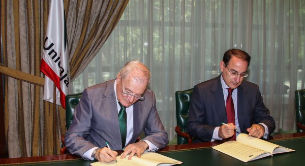 Unicaja Banco renueva un año más su acuerdo con la Confederación de Empresarios de Málaga