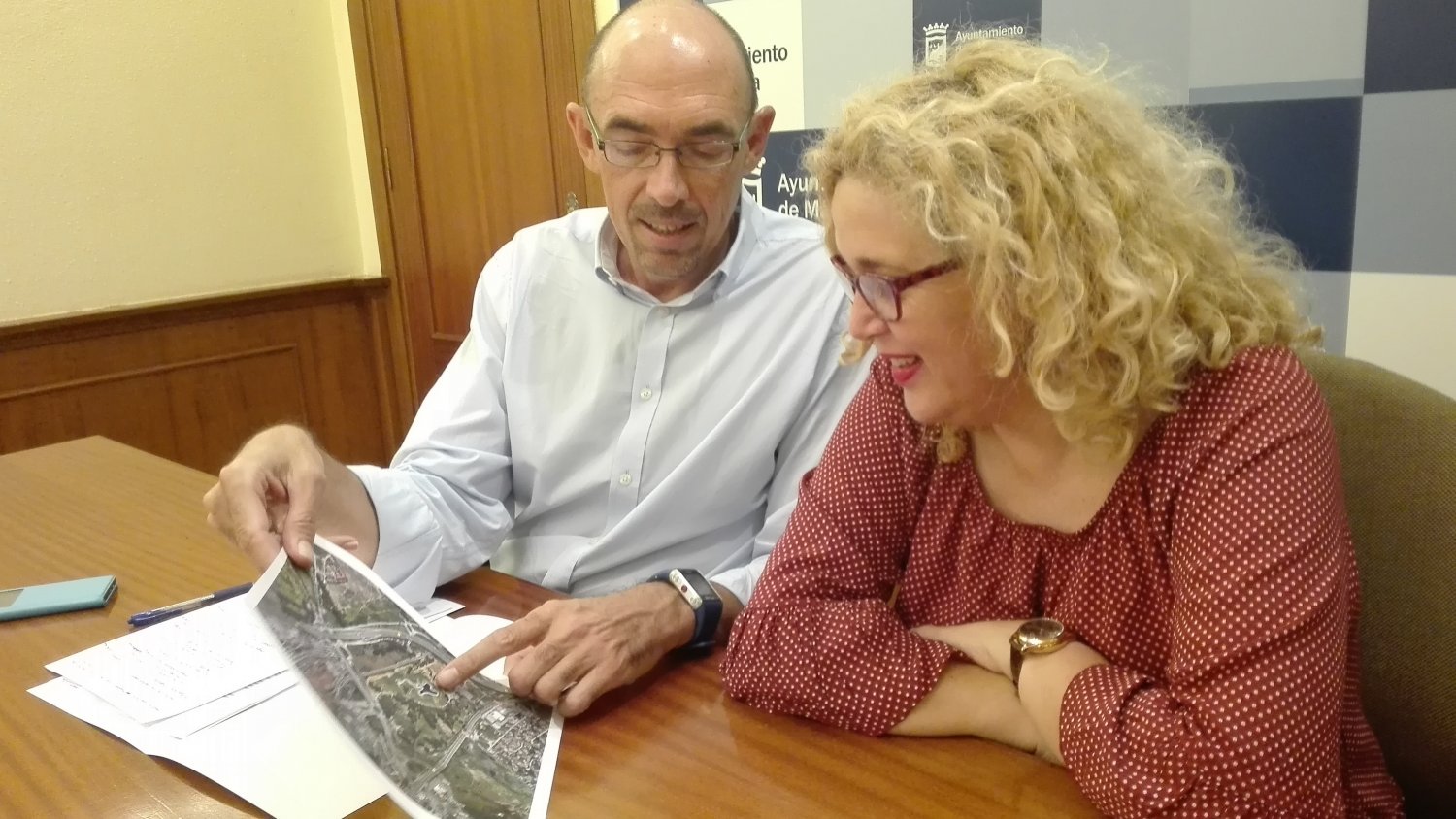 MpG califica de chapucera y propagandística la anunciada para el Campamento Benítez
