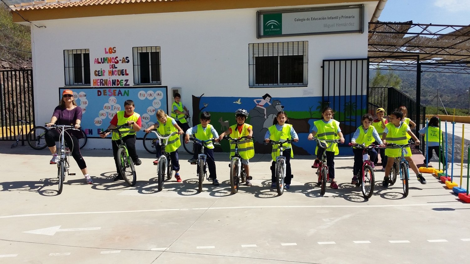 Educación adjudica por más de 91.000 euros las obras de ampliación del Colegio Miguel Hernández de Almogía