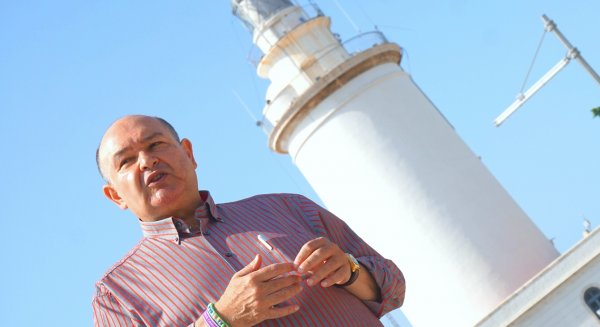 El PP impulsa La Farola como icono de la Málaga cultural y turística
