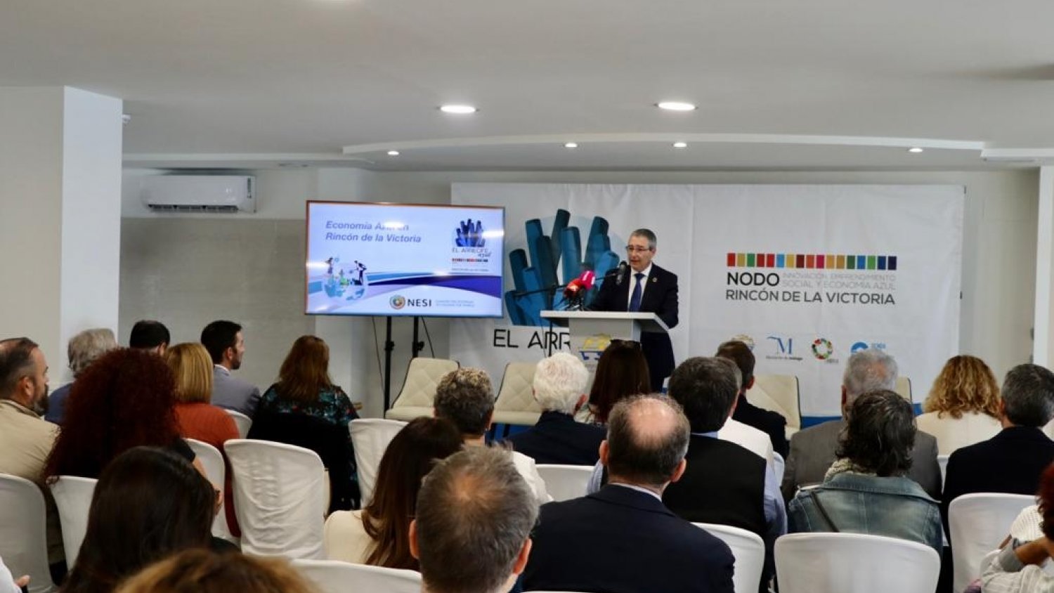 Diputación expone en Rincón de la Victoria experiencias locales de éxito sobre economía azul