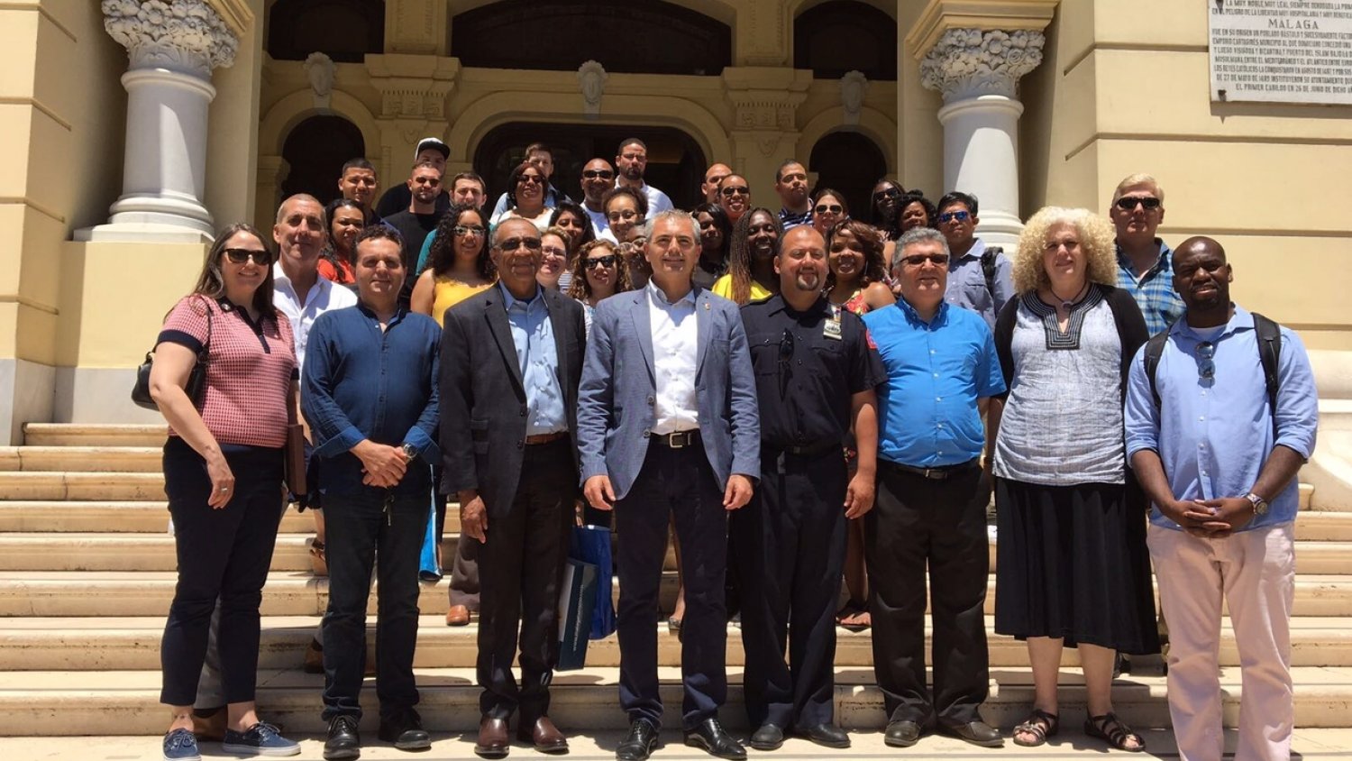Málaga presenta a la Universidad Metropolitana de Nueva York su plan la prevención del radicalismo violento