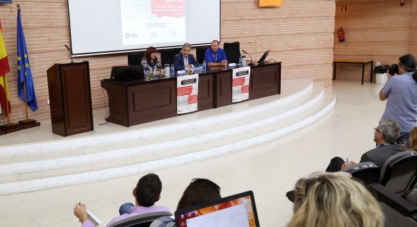Cerca de 100 expertos debaten sobre “Periodismo Literario y Guerra Civil” en la Facultad de Periodismo