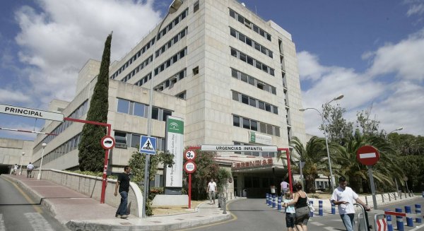 Fallece un niño de 3 años tras ahogarse en una piscina en Rincón de la Victoria