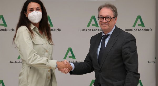 Inclusión Social y la Fundación 'la Caixa' renuevan su alianza para promover el envejecimiento activo