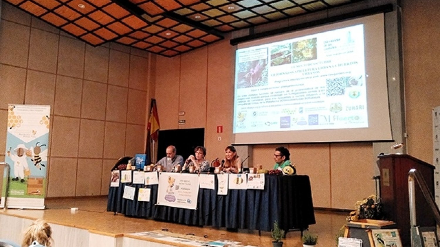 UMA.- La Universidad celebra las VII Jornadas de Apicultura y Huertos Urbanos en el Día Mundial de las Ciudades