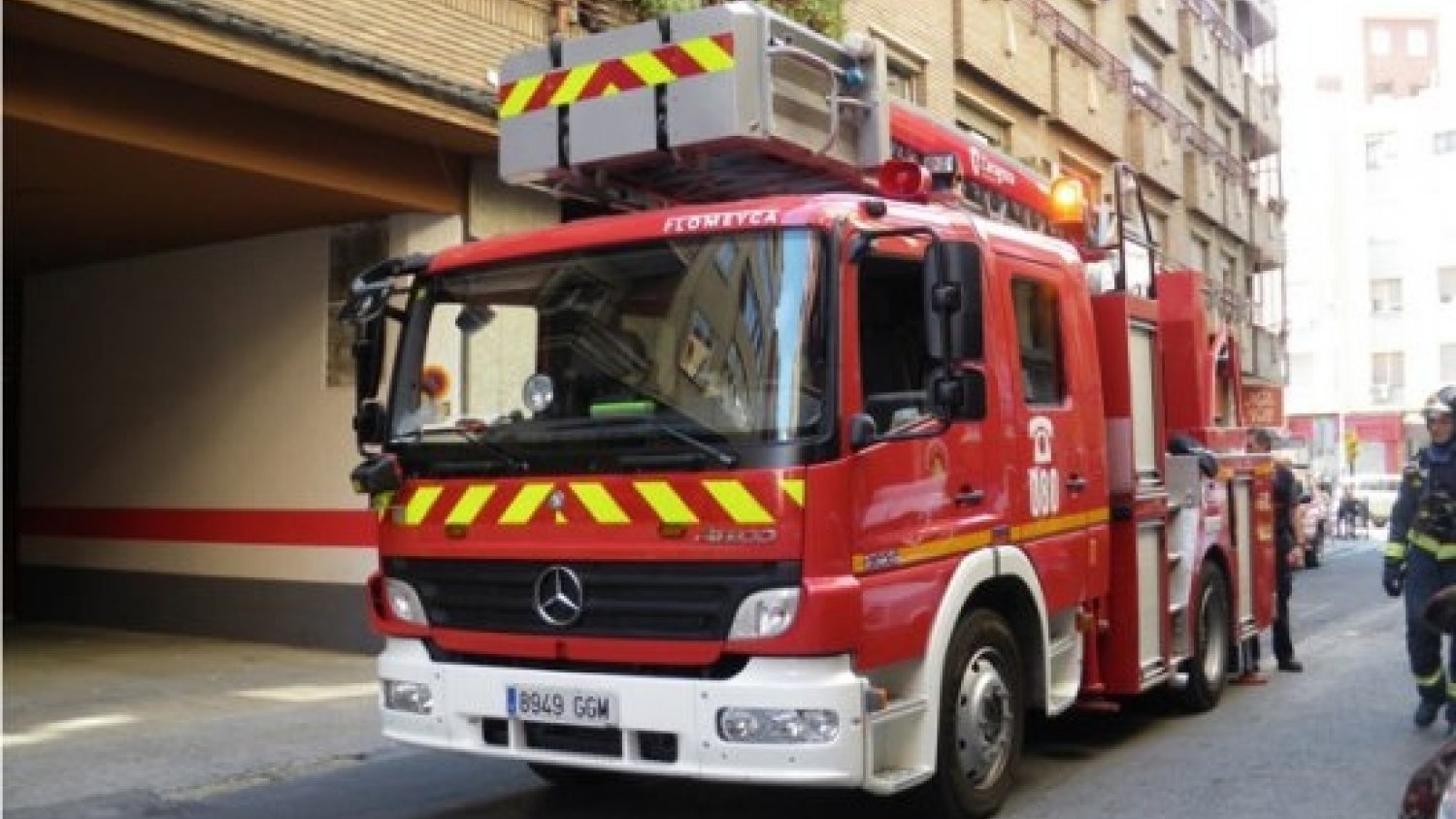 Fallece un hombre tras incendiarse su autocaravana en Torremolinos