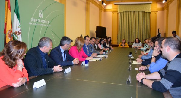 La Junta garantiza la atención a 2.500 menores en riesgo o desprotección en Málaga