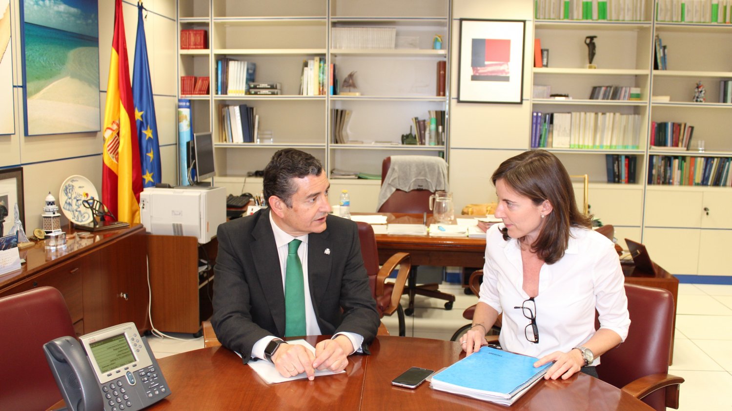 Sanz afirma que el Gobierno abordará la reparación de las playas “con carácter prioritario”