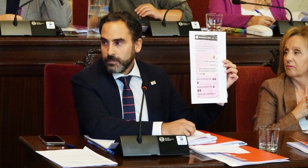 PSOE critica que PP y Cs arropen a un gerente 