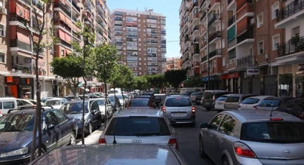 Dos hijos conviven con el cadáver de su madre durante un mes en la barriada de La Paz