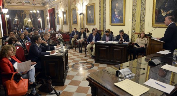 Antequera celebra por primera vez en la historia de su vida democrática un Debate sobre el Estado de la Ciudad