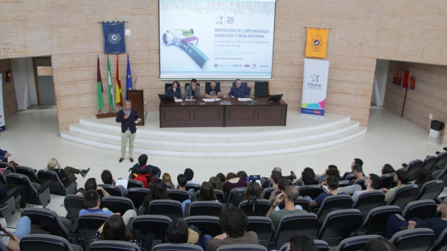 Profesionales del sector audiovisual debaten sobre estrategias en la distribución de cortometrajes