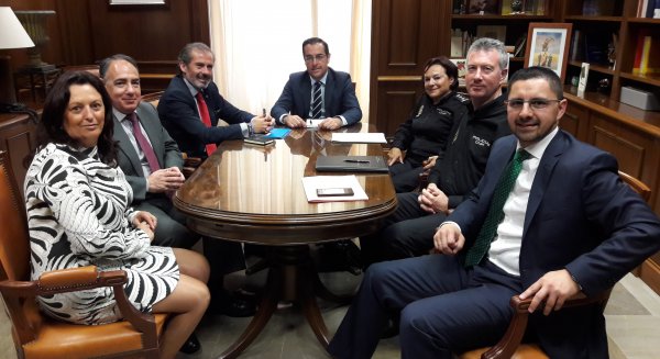 El subdelegado y el Colegio de Abogados acuerdan medidas para mejorar los trámites en materia de inmigración