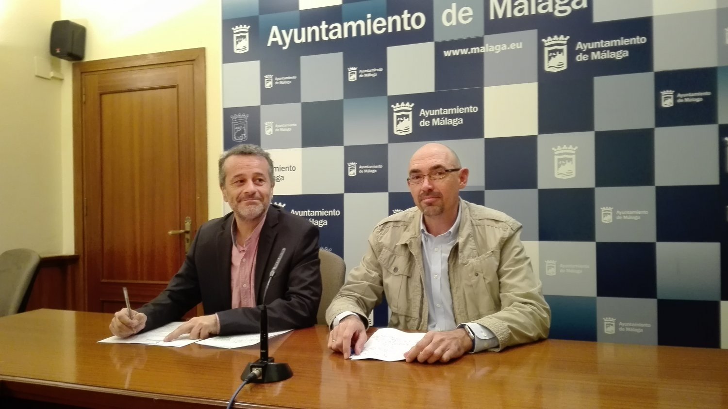 IU y MpG exigen a Ayuntamiento y Junta que establezcan un plazo concreto para desmantelar Los Asperones
