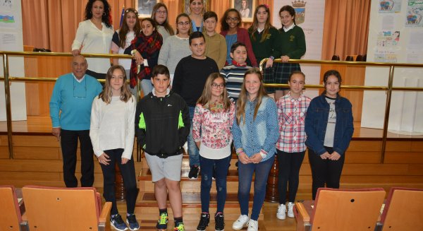 Vélez-Málaga entrega los premios a alumnos ganadores del concurso de dibujo y relato corto 'Yo aprendo Caló'