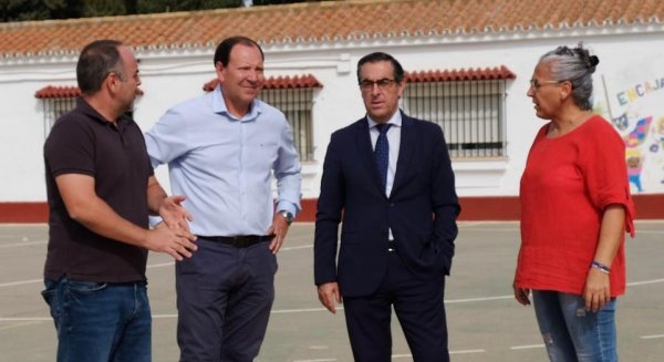 Educación invierte casi 800.000 euros para la mejora de la climatización en Fuente de Piedra y Humilladero
