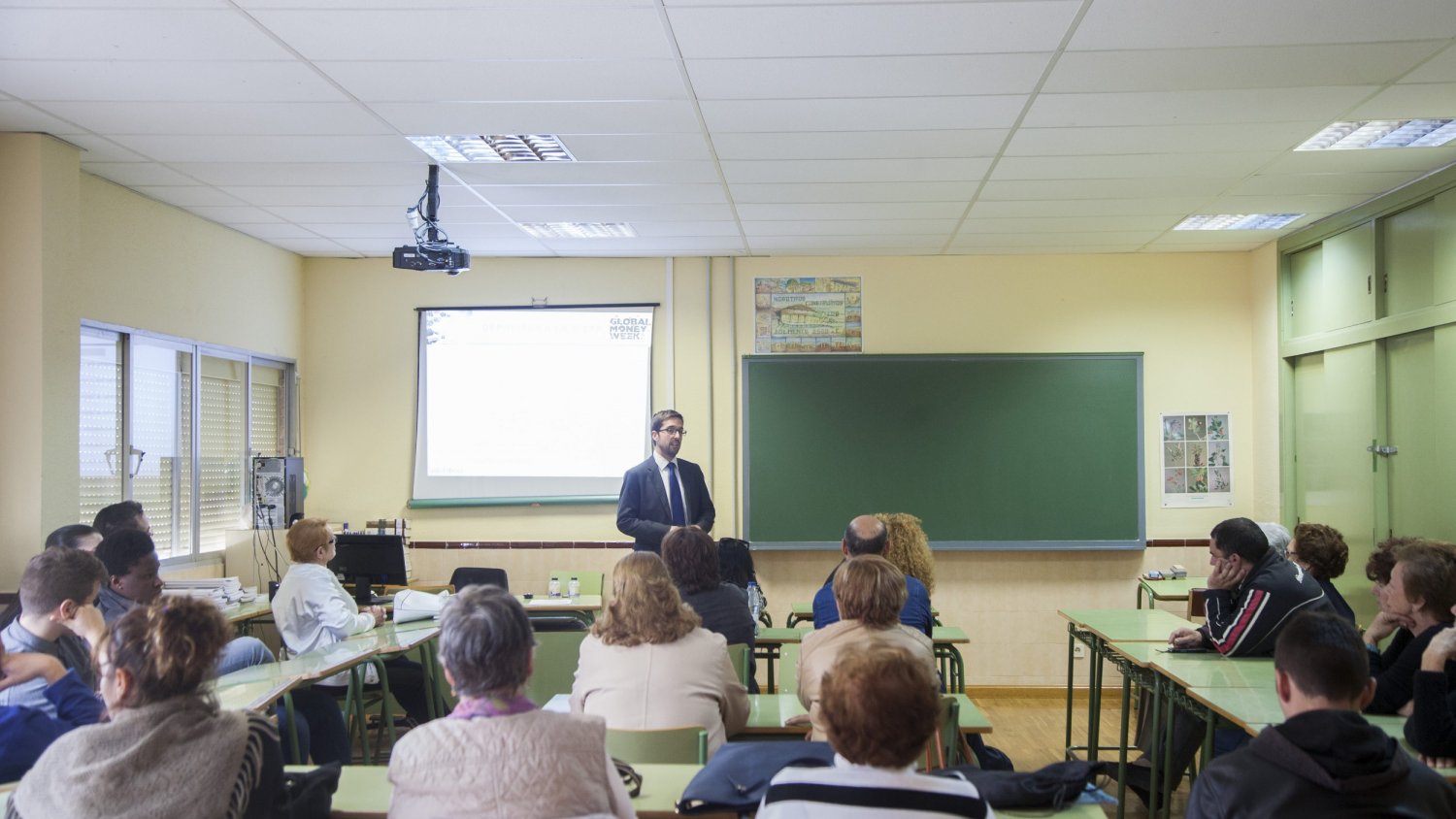 Unicaja se suma a la celebración mundial 'Global Money Week' con una jornada de educación financiera