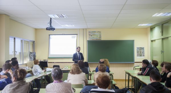 Unicaja se suma a la celebración mundial 'Global Money Week' con una jornada de educación financiera