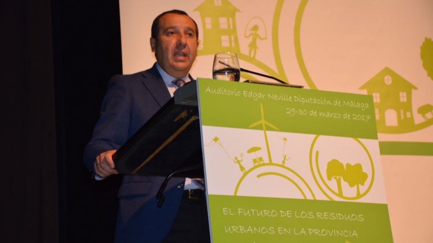 La Junta destaca los aspectos necesarios para avanzar en materia de recogida de residuos