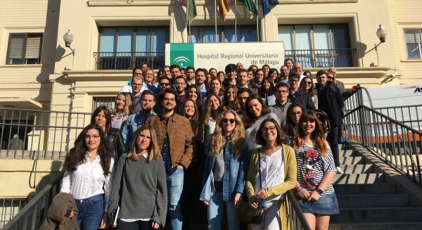 Jornada de Puertas Abiertas en el Hospital Regional de Málaga para futuros especialistas en salud