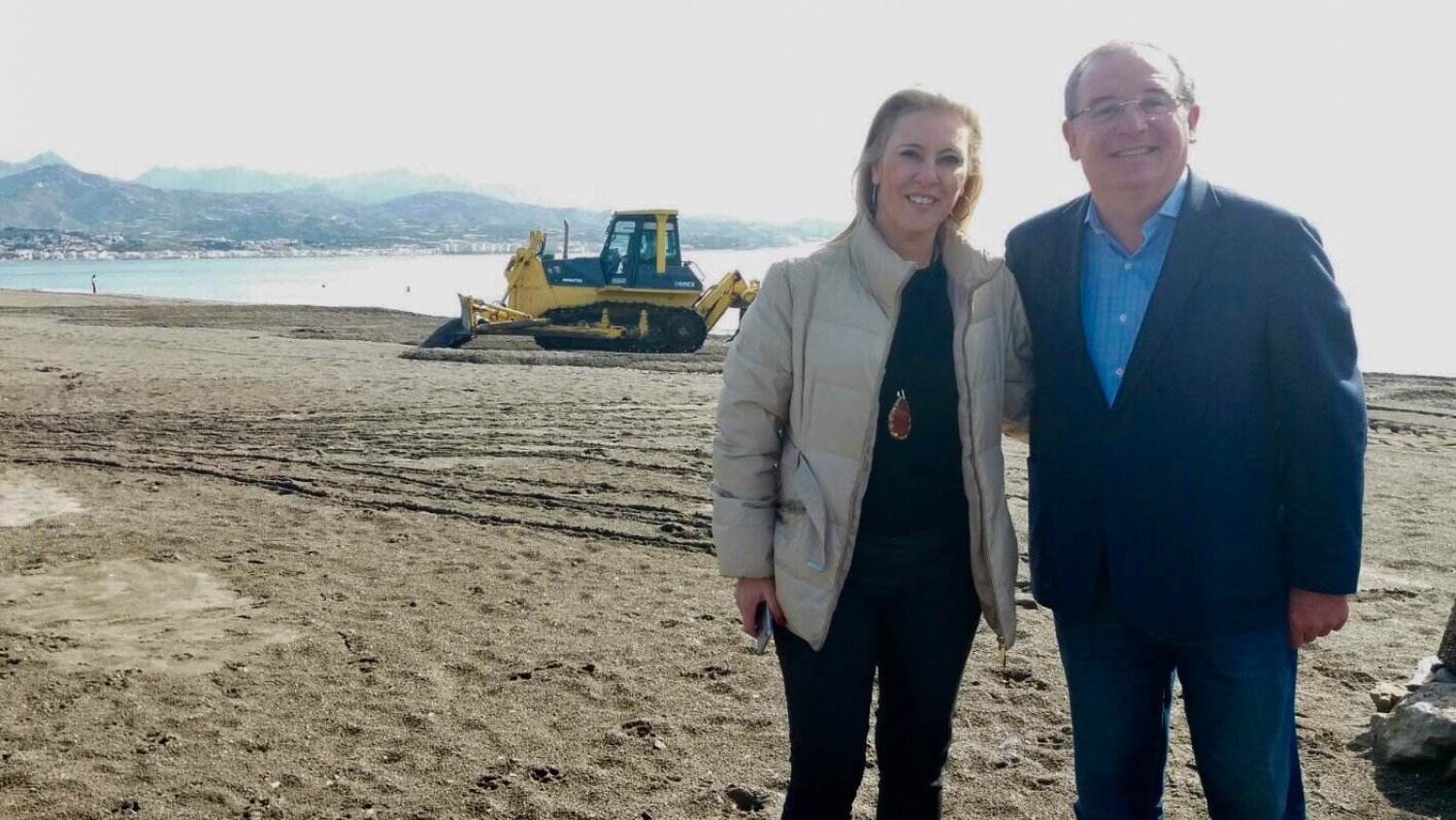 El PP destaca el compromiso del Gobierno para que las playas de Vélez estén listas en Semana Santa