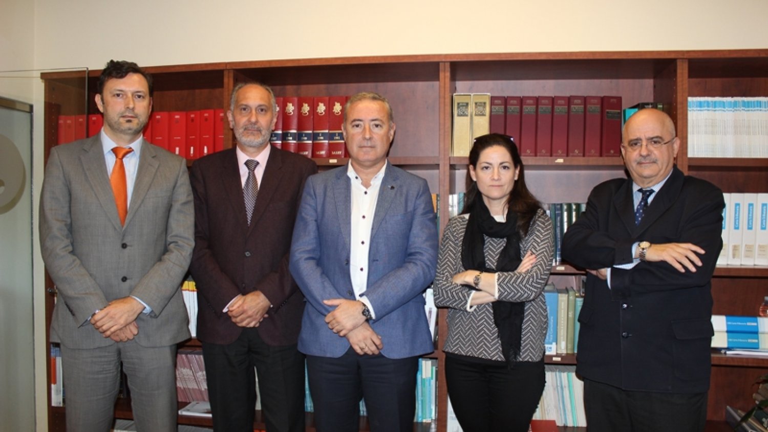 Constituida la Comisión Gestora para la unificación de los Colegios de Economistas y Titulares Mercantiles