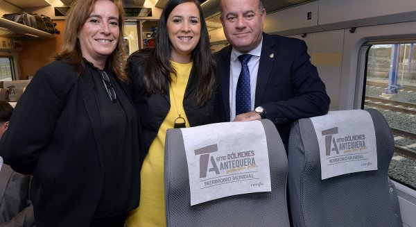 Antequera y los Dólmenes se promocionan en los cabeceros de las plazas de los trenes AVE entre Málaga y Madrid