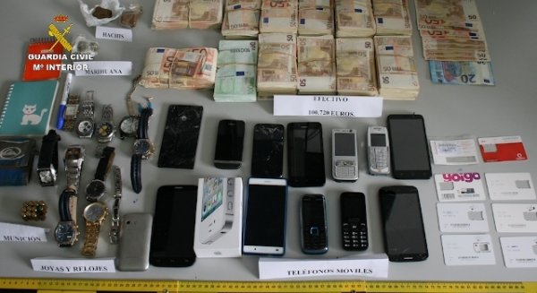 La Guardia Civil desarticula una red dedicada al robo de vehículos y en viviendas