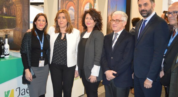Susana Díaz valora el crecimiento del 10% del turismo alemán en 2016 y prevé un aumento de otro 4% para este año