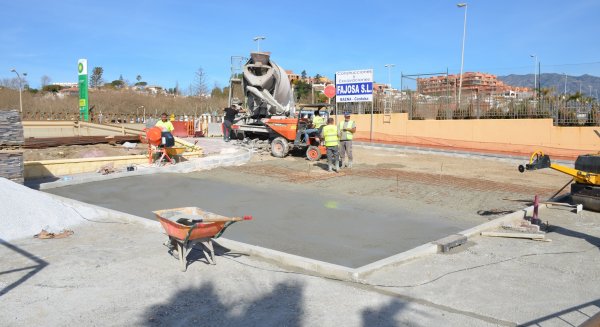 Fuengirola culmina la mejora del paseo marítimo con la remodelación del tramo final de la playa del Castillo