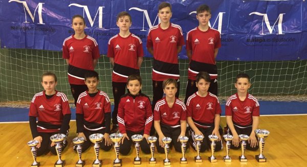 El karate torremolinense arrasa en Andalucía
