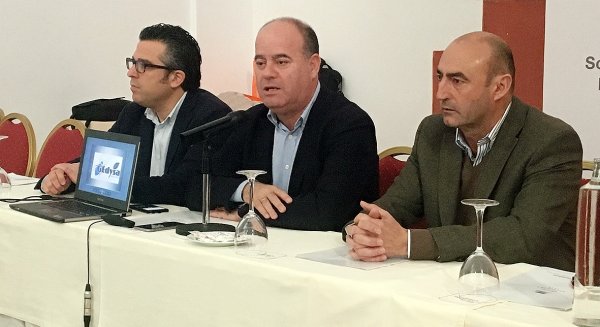 Antequera inaugura las jornadas sobre el olivar en la comarca organizadas por la empresa local Gedysa