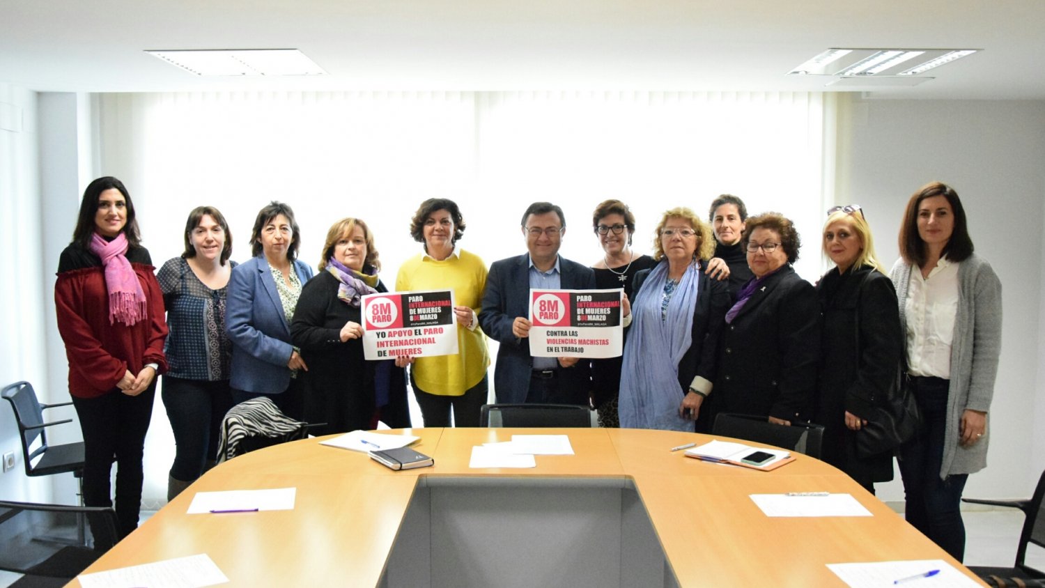 El PSOE denuncia que en Málaga las mujeres cobran casi 500 euros al mes menos que los hombres
